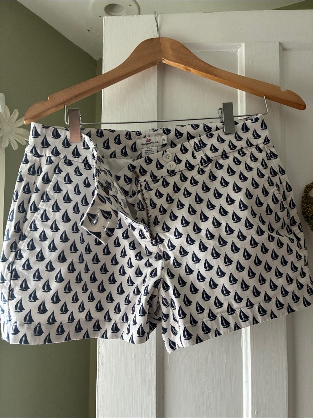 Vineyard Vines White Shorts with Navy Sailboat Print